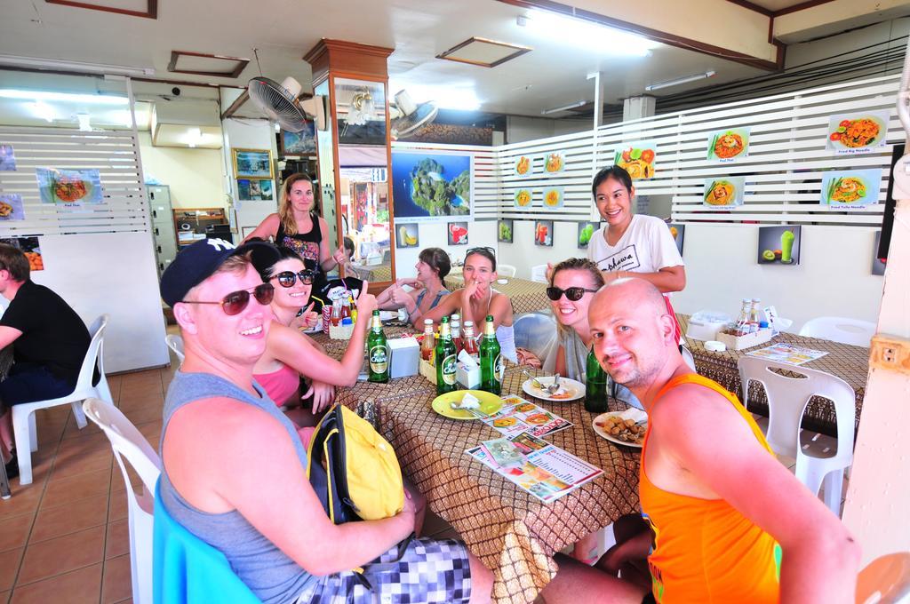 October Hostel Phiphi-szigetek Szoba fotó