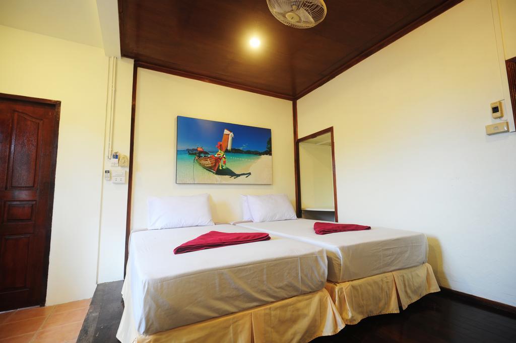 October Hostel Phiphi-szigetek Kültér fotó