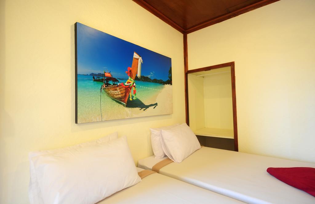 October Hostel Phiphi-szigetek Kültér fotó