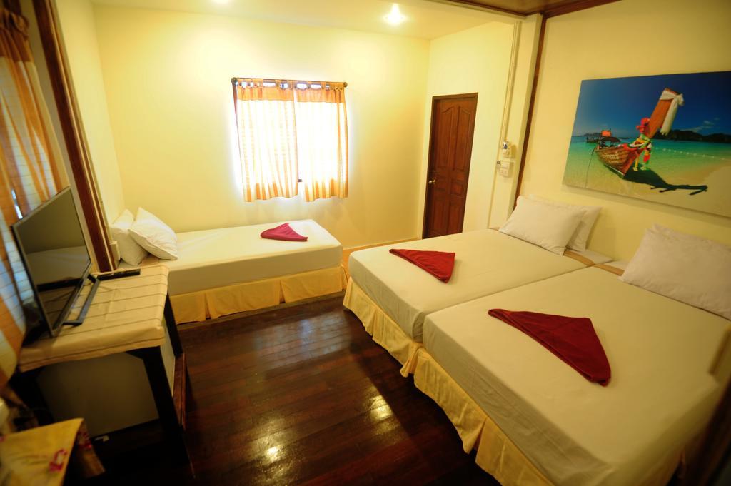 October Hostel Phiphi-szigetek Kültér fotó